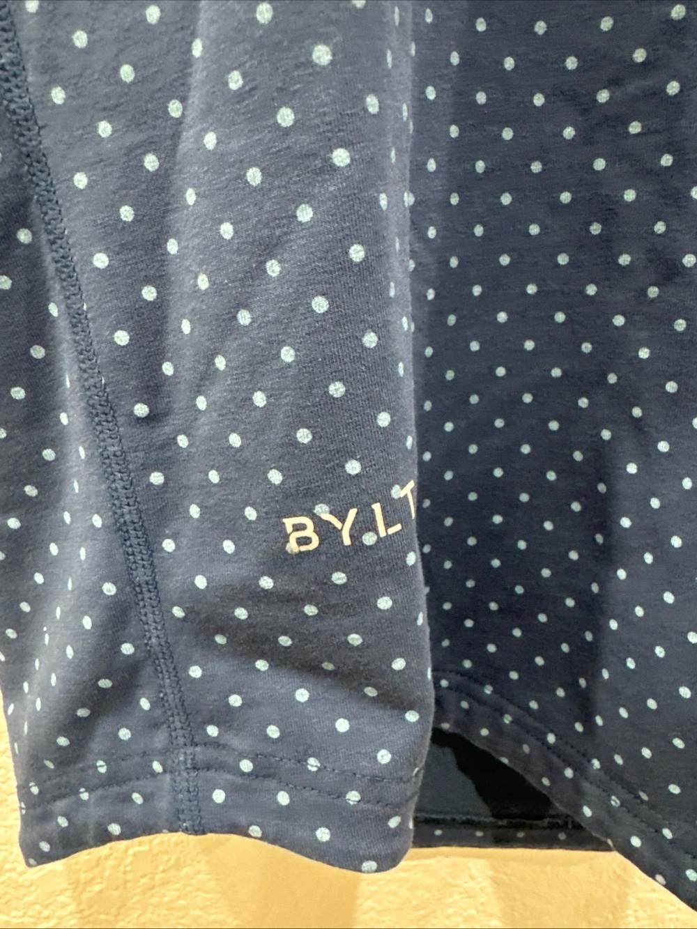 BYLT Premium Basics Polo Shirt Mens Medium Blue Polka Dot Stretch Performance - Picture 6 of 7